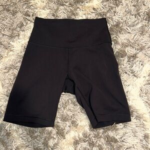 lululemon wunder train shorts